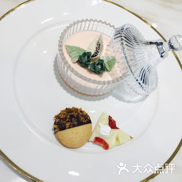 杜哈夫法式西点蛋糕