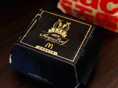金尊肉酱安格斯厚牛堡套餐-麦当劳(中山公园龙之梦店)