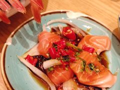 -枝魯枝魯自助料理