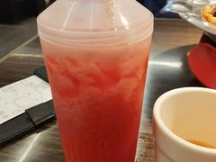 西瓜汁-胖哥俩肉蟹煲(湖滨银泰in77店)