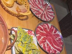 -洱火云南酸菜牛肉火锅(石景山当代商城店)