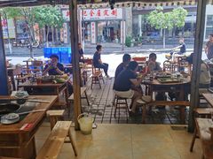 -金鼎雪山牦牛杂火锅(理县总店)