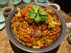 -炭舍干锅·烤鱼(扬名广场店)