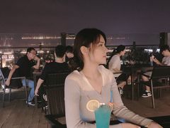 -顽啤熊·酒客酒馆(苏城夜景必选店)