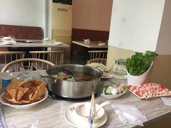 -台北吴记老锅底麻辣火锅(蓝村路店)