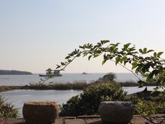 -亮河湾山庄
