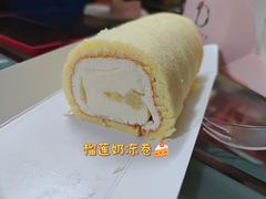 -顶东面包花园·生日蛋糕(世博店)