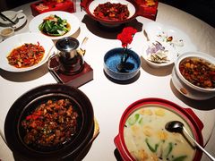 -千百味红餐厅·江西菜(绿地双子塔店)