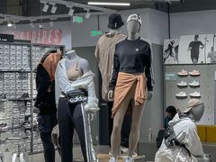 -宁波杉井奥特莱斯广场