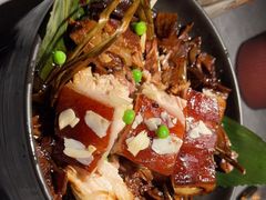 -吴越荣记苏州菜·松鼠桂鱼100%活鱼现做(斜塘老街店)
