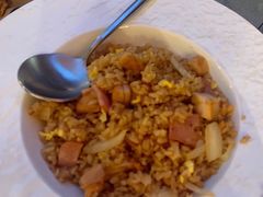 -必胜客(上海华谊新所店)