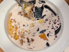 -RUXU入续糖水铺与包(卓悦中心店)