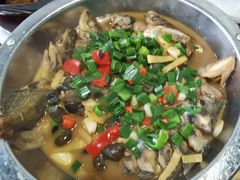 -小乡小镇·传承桐庐土菜·老板亲自烧的菜