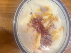 -云阿蛮云南生烫牛肉米线(奉贤路店)