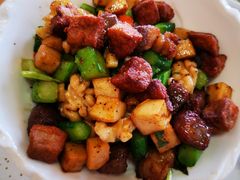 核桃仁杏鲍菇牛肉粒-悦湖公馆