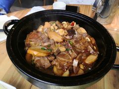 -阿瓦山寨·湘菜现炒·剁椒鱼头王(咸阳总店)