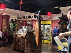 -大匠工房古船木艺术餐厅·猪肚鸡专门店(长白仙岛店)
