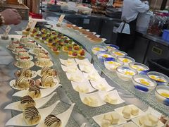 -大佛寺高级素食自助餐厅