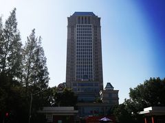 -复旦大学光华楼