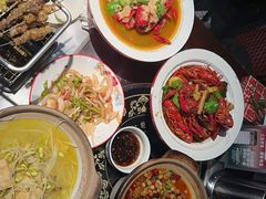 -阿财老铺·老蚌埠龙虾城(华夏总店)