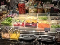 -东方红海鲜百汇(国际大厦店)