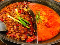 -周小明火锅(黑金冠社区店)