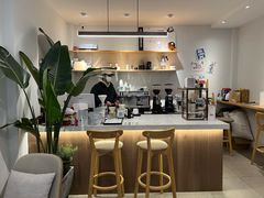 -infinite cafe