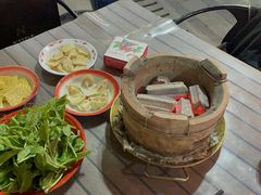-郭婆婆疯子鸡·土货江湖菜馆