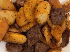 -汗腾格里·风味餐厅(新疆驻京办店)
