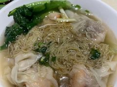 鲜虾云吞面-龙记烧腊茶餐厅(常德路店)