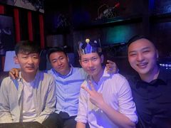 -欢乐迪KTV(南坪上海城店)