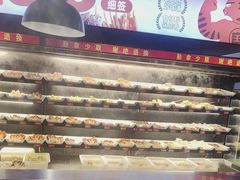 -佰人王串串香火锅(洋珠巷店)