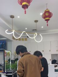 -臻艾Hair Salon