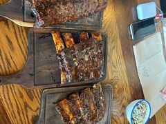-Ribs & Burgers The Rocks
