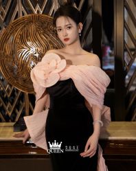 点击看大图 -艾拉·女王婚纱礼服馆