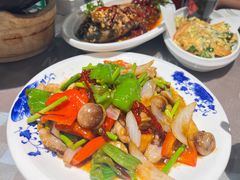 -百味地锅鸡(财校分店)