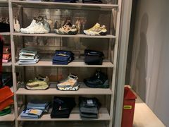 -Acne Studios(芮欧百货店)