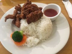 -Thai La Ong - Newtown