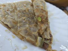 -溢心园香河肉饼总店