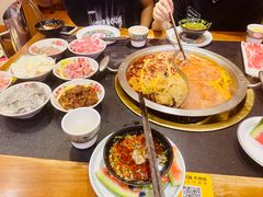 -沸炉重庆老火锅(军事博物馆店)