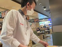 -海底捞火锅(漕宝路店)