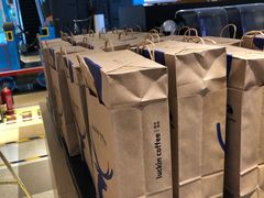 -luckincoffee瑞幸咖啡(顺义华联商厦店)
