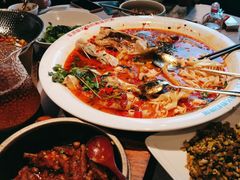 -坛宗剁椒鱼头(河西王府井店)