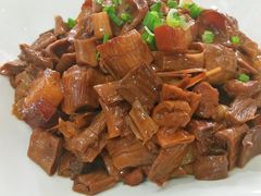 -临街徽菜馆·正宗黄山味