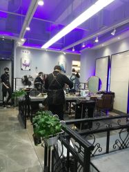 点击看大图 -发源地HAIR SALON
