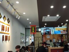 -百年老字号·观振兴蟹黄面·三虾面·苏式面(观前街富仁坊巷店)