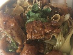 -吉吉向上炭烤鸡肉煲(大学城店)