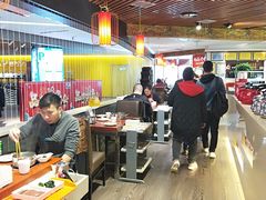 大堂-重庆小天鹅自助火锅店(空港跨境店)