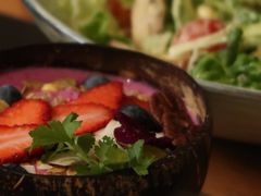 森林莓果坚果果昔-Artisan匠匠(中央大街店)