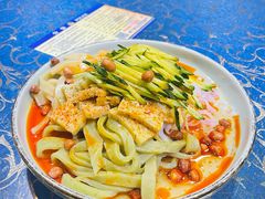 -乡村馕坑肉·烧烤·新疆菜·本地人更爱吃(阿勒泰首店)